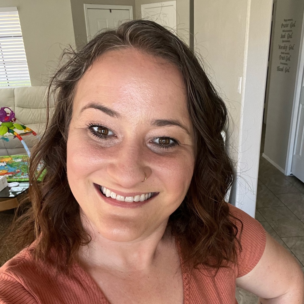 Meet your Posher, Tiffany
